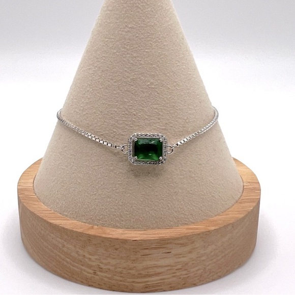 Sale $44 Firm! .925 Sterling Silver Green & Clear Cz Adjustable Bracelet - Picture 9 of 17